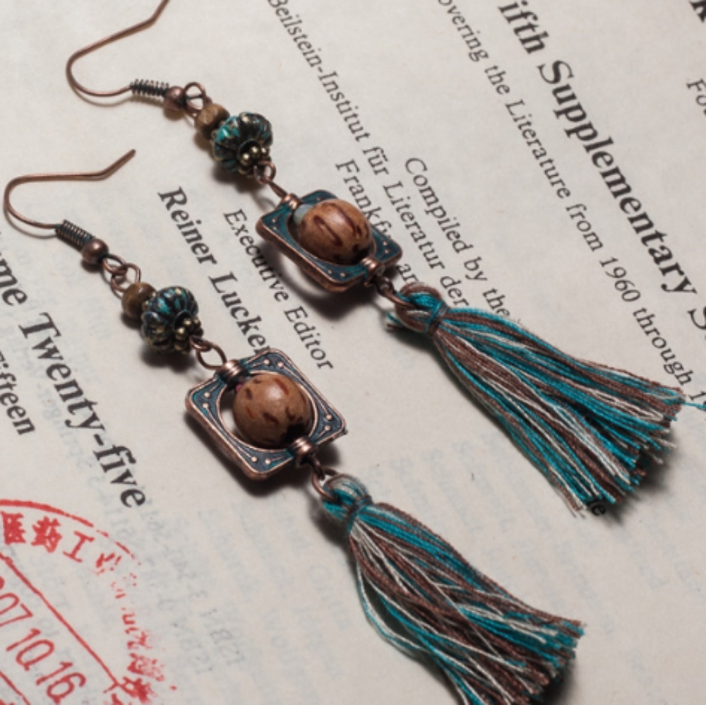 Tribal Bohemian Tassel Dangle Earrings - Picture 6 of 6